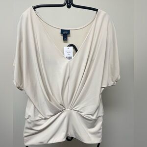 Stylish Cream Draped Top
DayTrip Brand New w/tags